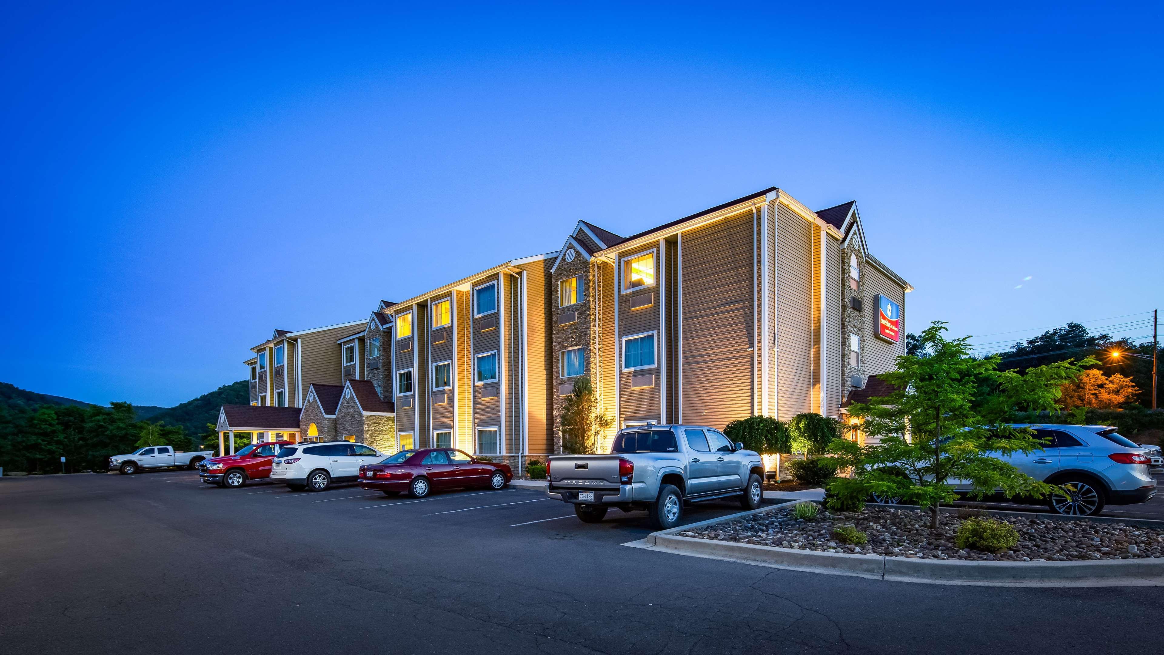 Surestay Plus Hotel By Best Western Keyser Exteriör bild