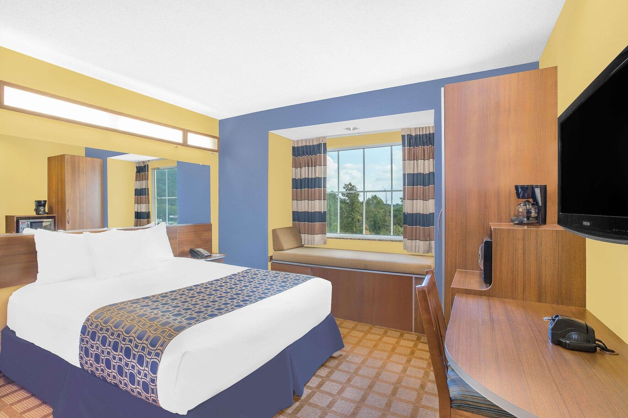 Surestay Plus Hotel By Best Western Keyser Exteriör bild